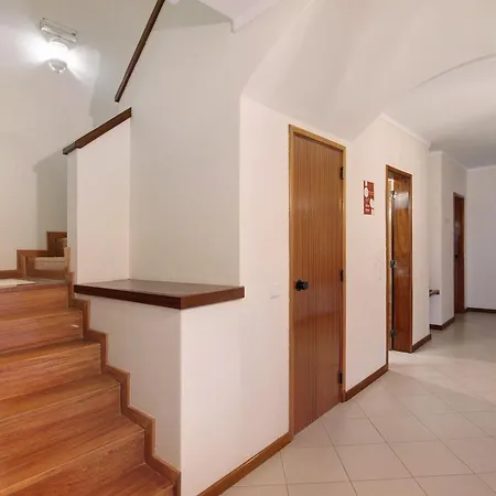 Bela Vista House T2 *