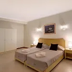 Bela Vista House T2 *