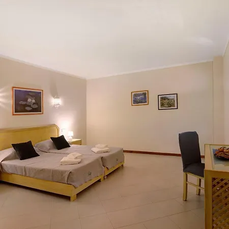 Bela Vista House T2 *